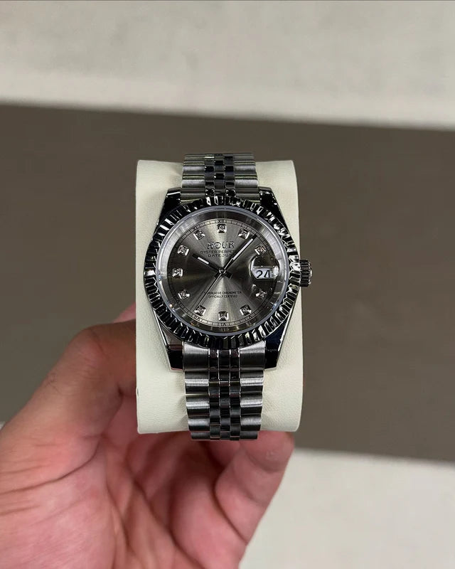Chrome Diamond Dial
